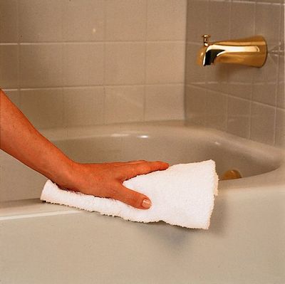 Как ухаживать за акриловой ванной: особенности ухода  - советы мастера