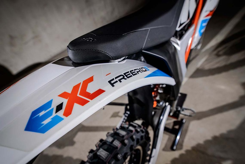Электроциклы KTM Freeride E-XC и KTM Freeride E-SX 2015