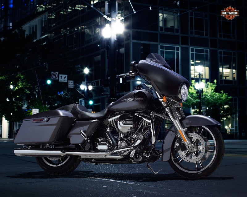 Компания Harley-Davidson отзывает 105 000 мотоциклов H-D Touring и 1400 H-D Street