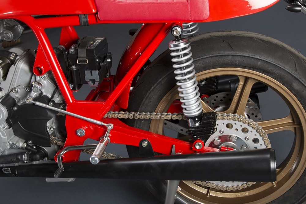 Мотоцикл Magni Filo Rosso на базе MV Agusta 800