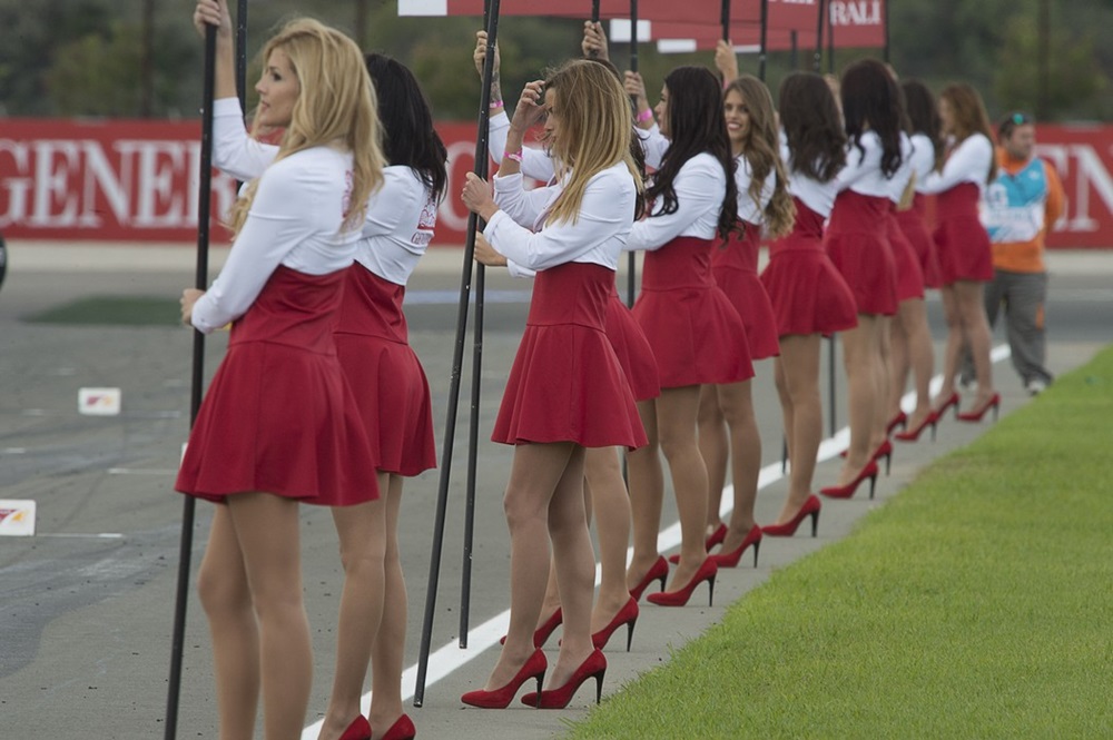 Девушки паддока Гран При Валенсии