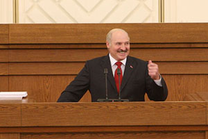 Александр Лукашенко: "Для того, чтобы хорошо жить, надо продавать"